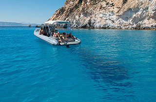 Private boat cruises to Poliegos