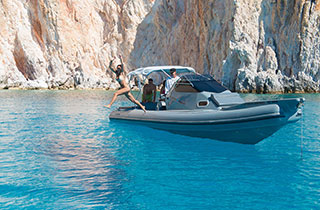 Excursion en bateau privé à Poliegos et plongée depuis le bateau