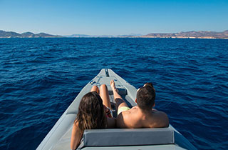 Private cruise with a RIB to Milos and Poliegos
